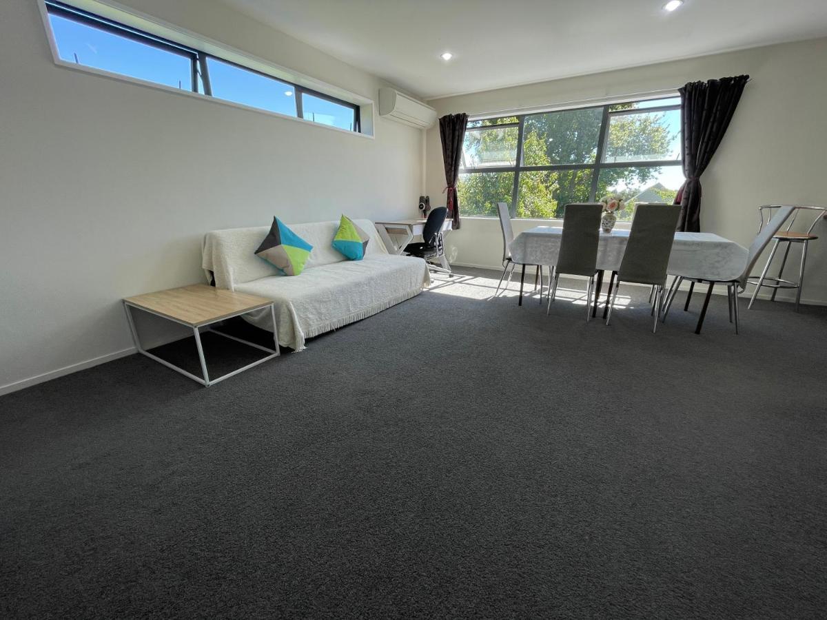 Quiet, New, Sunny Cnzhouse On Upstairs Near Cbd Apartment Christchurch Exterior photo